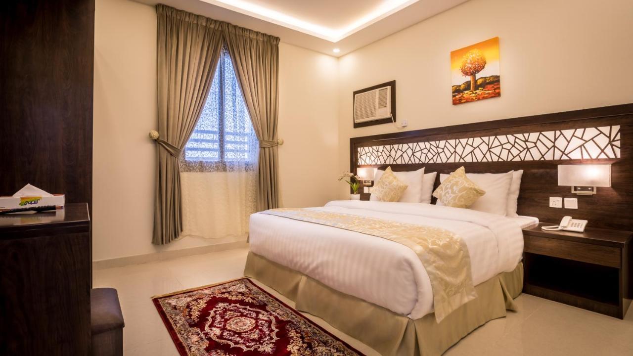 Al Louloah Al Baraqah Furnished Apartments Dzsidda Kültér fotó